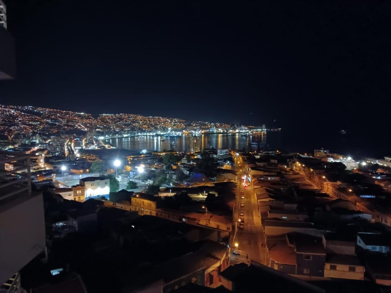 Hermoso Departamento Vista Al Mar Con Wifi, 3 Camas, 2 2 Banos, Piscina Y Estacionamiento Apartamento *